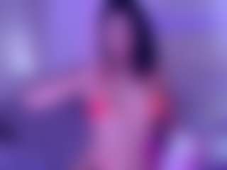 Live cam show with KLOE - Squirt on Free Soda
