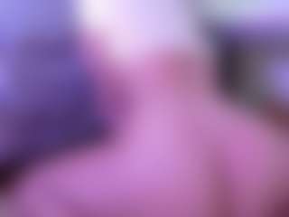 KLOE's Live Sex Cam Show