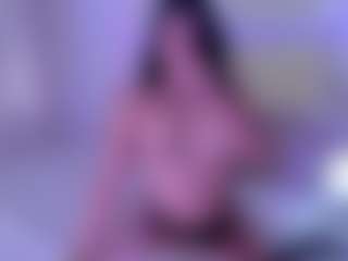 KLOE's Live Sex Cam Show