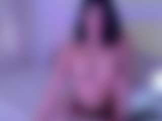 KLOE's Live Sex Cam Show