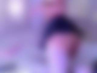 KLOE's Live Sex Cam Show