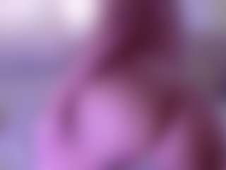 Live cam show with KLOE - Anal on Gym Cam Girls
