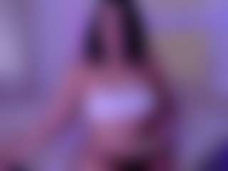KLOE's Live Sex Cam Show