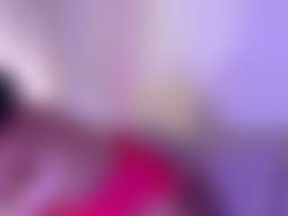 KLOE's Live Sex Cam Show