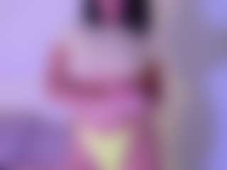 KLOE's Live Sex Cam Show