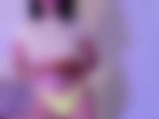 KLOE's Live Sex Cam Show