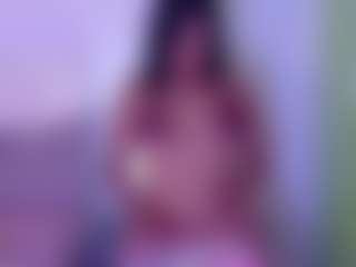 KLOE's Live Sex Cam Show