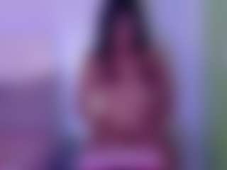 KLOE's Live Sex Cam Show