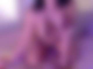 KLOE's Live Sex Cam Show