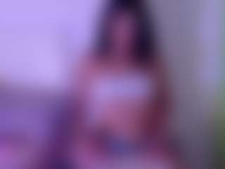 KLOE's Live Sex Cam Show