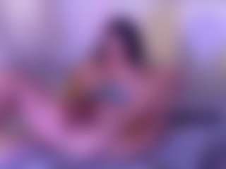 KLOE's Live Sex Cam Show