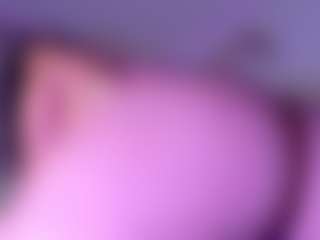 Live cam show with KLOE - Shaved Pussy on SinfulBabes