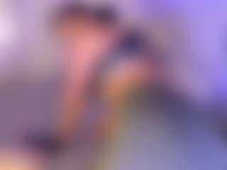 KLOE's Live Sex Cam Show