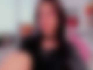 Live cam show with ohmymiami - Striptease on eurowanks.com