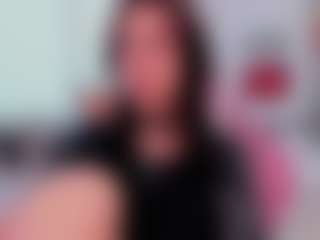 Live cam show with ohmymiami - Striptease on Camsoda
