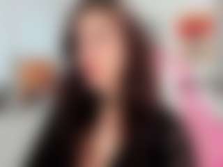 Live cam show with ohmymiami - Striptease on Camming Site
