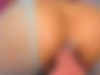 Live cam show with Tifany-bry - MILF on Camsoda