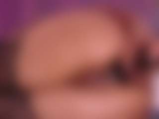 Live cam show with Tifany-bry - Middle Aged on SpankPalCams
