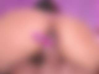 Live cam show with Tifany-bry - Mature on CamSextacy