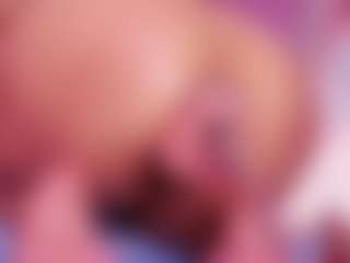 Tifany-bry MILF webcam performer live streaming