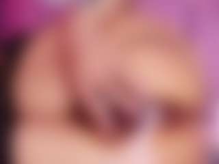 Live cam show with Tifany-bry - BBW Mature on liverealitysex.com