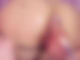 Live cam show with Tifany-bry - Middle Aged on Camsoda