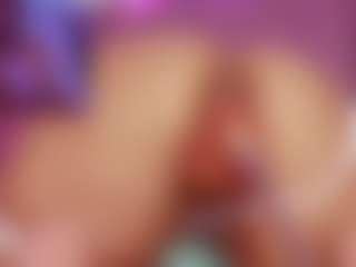 Live cam show with Tifany-bry - Mature on Camsoda