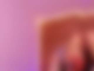 Live cam show with Tifany-bry - Tease on Milfs Live