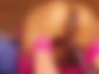 Tifany-bry MILF webcam performer live streaming