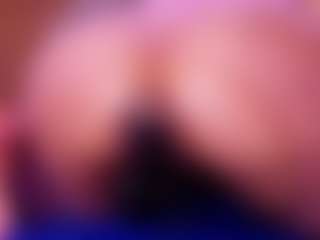 Live cam show with Tifany-bry - Dildo Mature on Camsoda