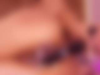 Live cam show with Tifany-bry - Middle Aged on Streamer API