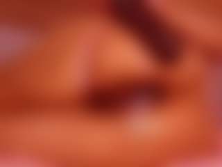 Tifany-bry MILF webcam performer live streaming