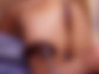 Tifany-bry MILF webcam performer live streaming
