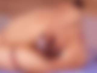 Live cam show with Tifany-bry - Fetish MILF on xfollow cams
