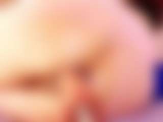 Tifany-bry MILF webcam performer live streaming