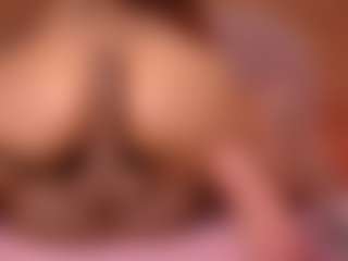 Live cam show with Tifany-bry - Spank MILF on Hubzter Live