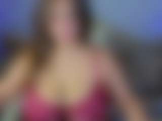 Live cam show with ShameeLess - Green Eyes on StripNow