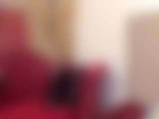 Live cam show with BRIGITTE - Latina on friskycurves.com | colombia