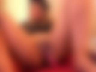 Live cam show with BRIGITTE - Mature on liverealitysex.com