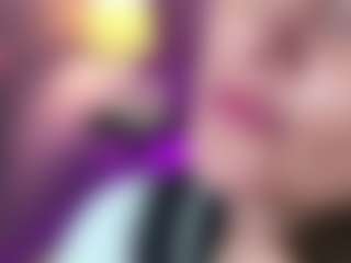Live cam show with annasimonsj - Butt Plug on slutload