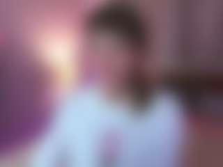 annasimonsj MILF webcam performer live streaming