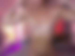Live cam show with annasimonsj - Skinny MILF on https://playwithruby.com