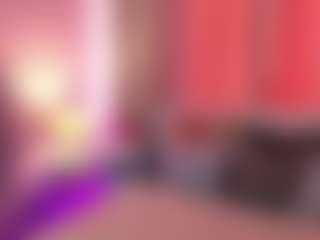 Live cam show with annasimonsj - Skinny MILF on Hubzter Live