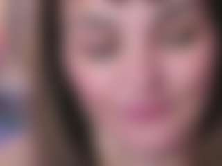 Live cam show with annasimonsj - Skinny MILF on sexylivex.com