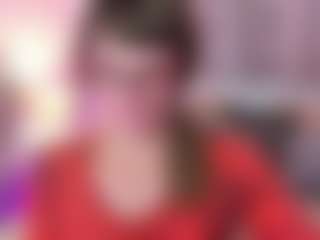 Performer in webcam MILF annasimonsj in streaming live