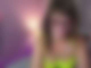 Live cam show with annasimonsj - Spy MILF on sexylive.show