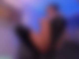 Live cam show with NickyLawson - Bedroom on SinfulBabes