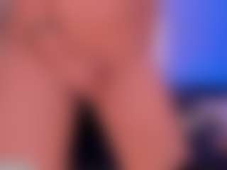 Live cam show with NickyLawson - Flashing on madthumbs