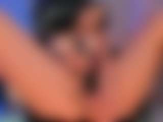 Live cam show with NickyLawson - Flashing on Latina Girls