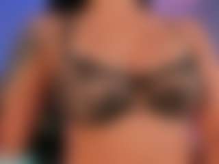Live cam show with NickyLawson - Petite on CamSodaAdn